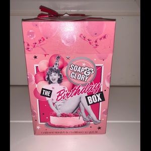 Soap & Glory The Birthday Box Gift Set